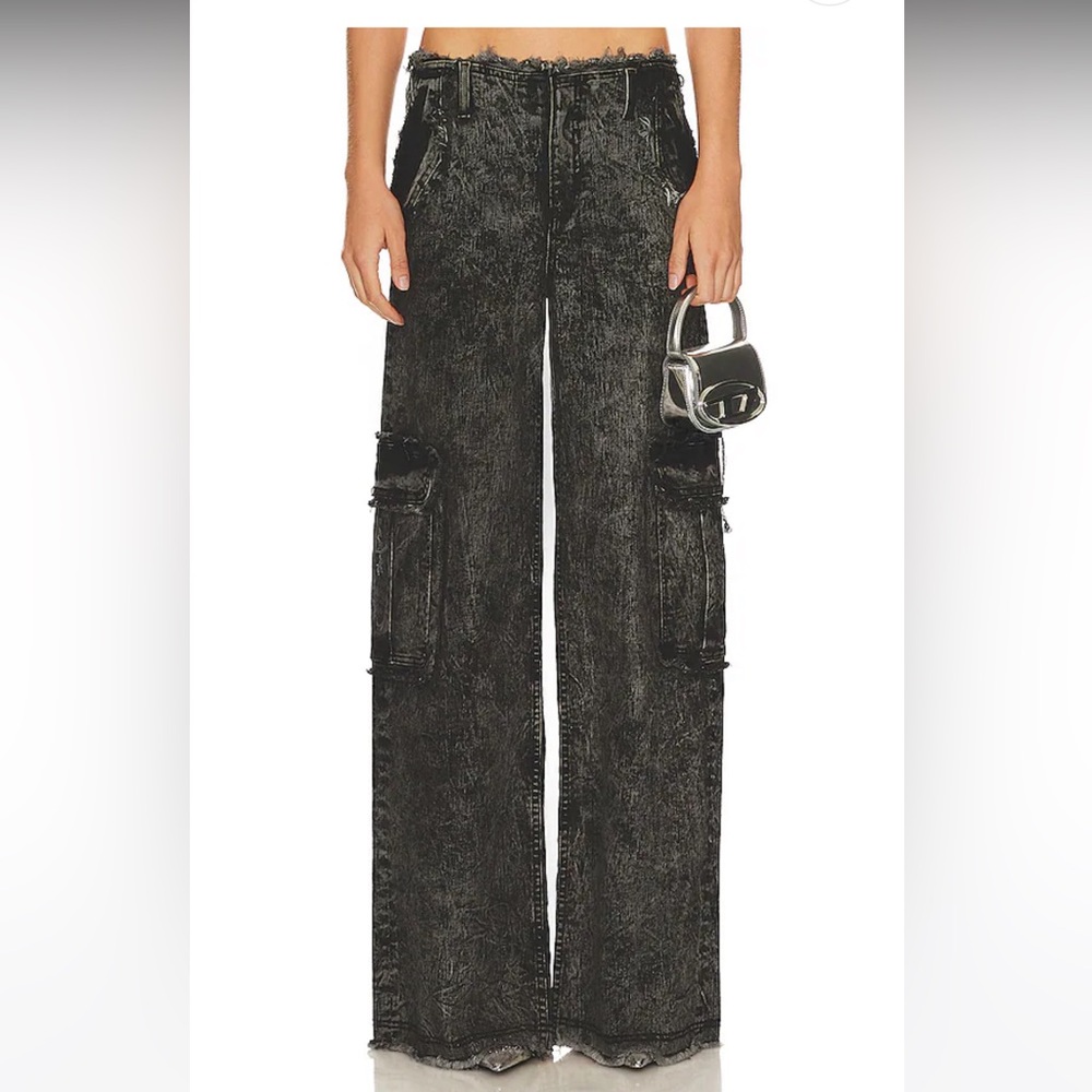 Jordi Cargo Pant in Vintage Black - Revolve